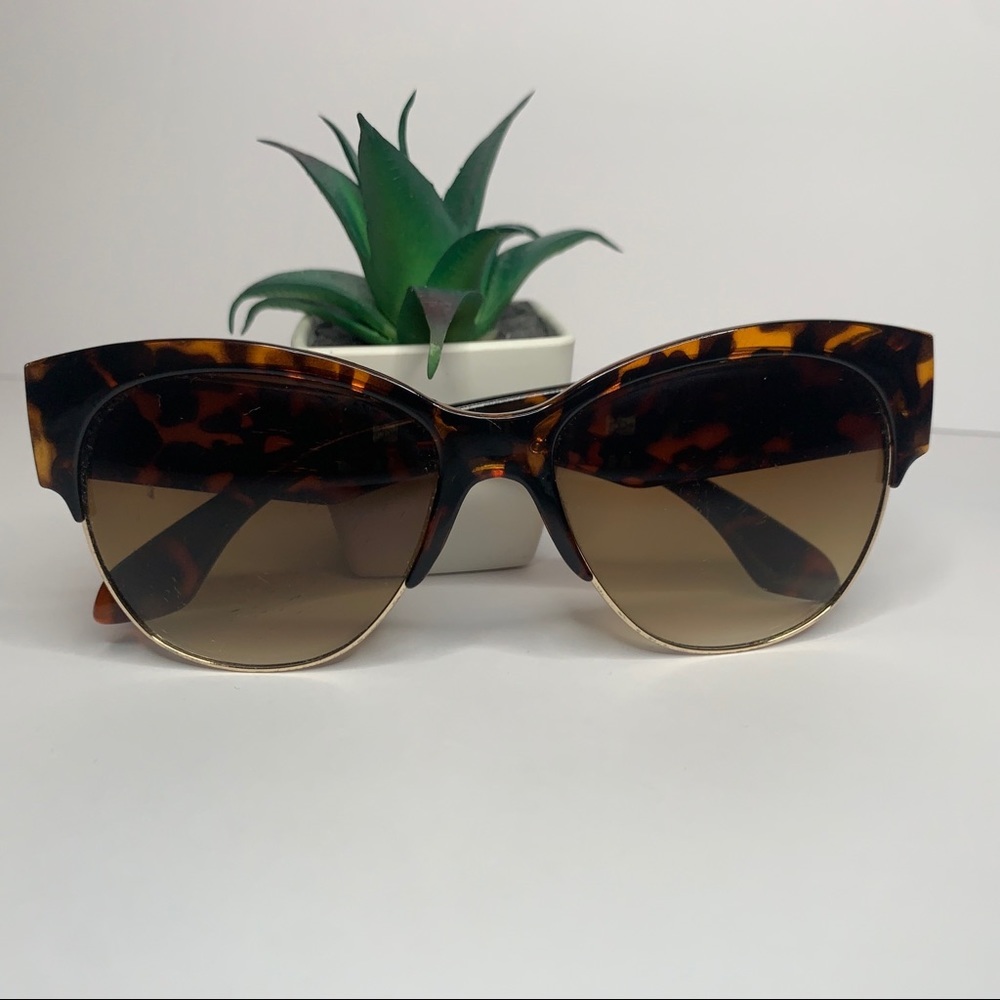 Leopard Cat Eye Sunglasses - Picture 3 of 5
